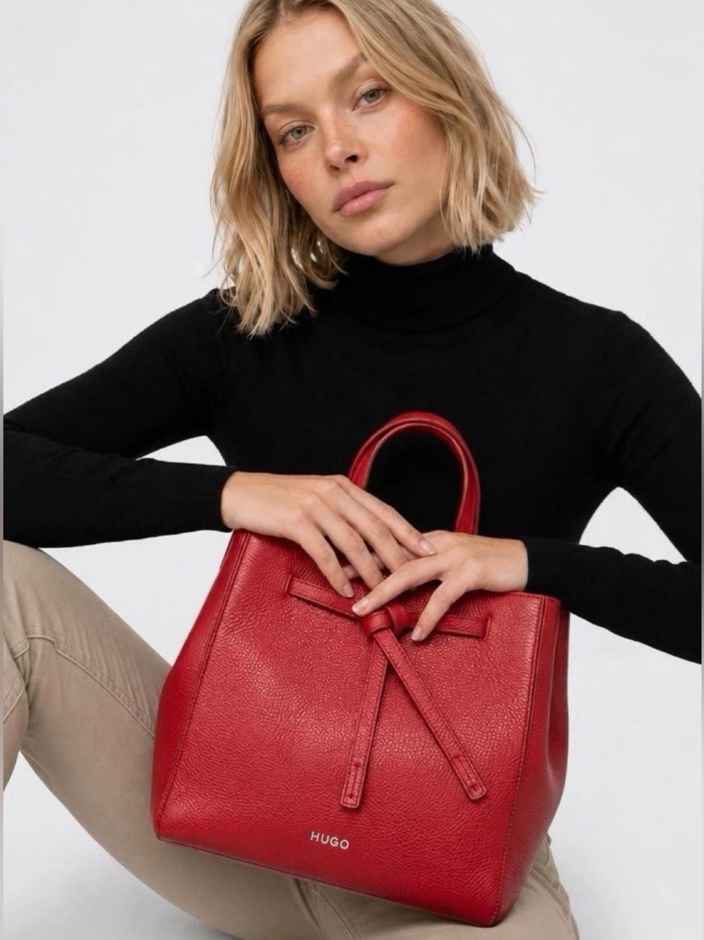 HUGO BOSS T2k Mayfair
Drawstring Genuine Pebbled
Cowhide Leather Tote Bag
